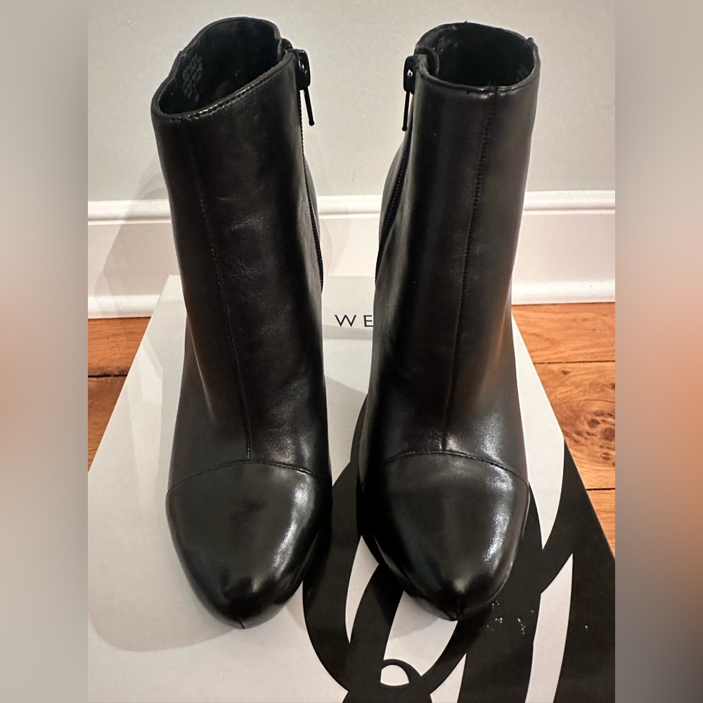 New in box: Nine West women’s black leather booties size 6